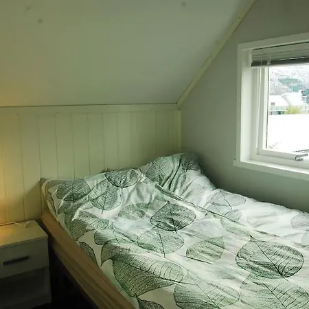 Cozy 3br In Free Wifi Apartment *